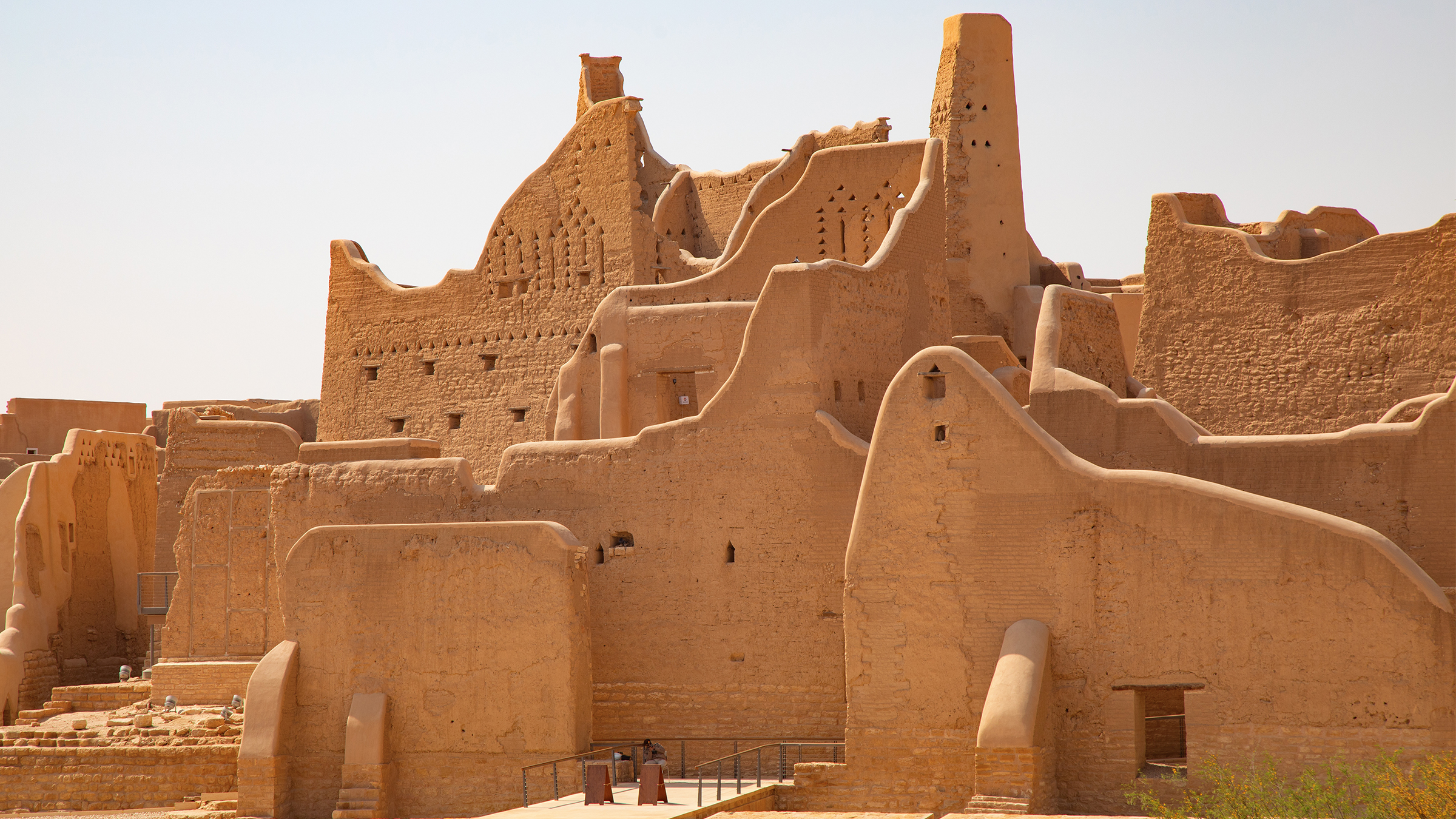 13 Cistri Diriyah Gate Adobestock 631392824 CONTENT 02