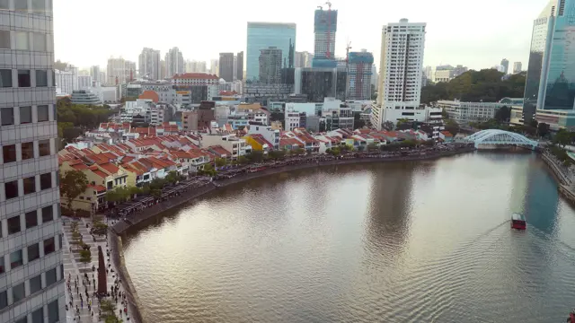 37 Cistri Raffles Place HERO